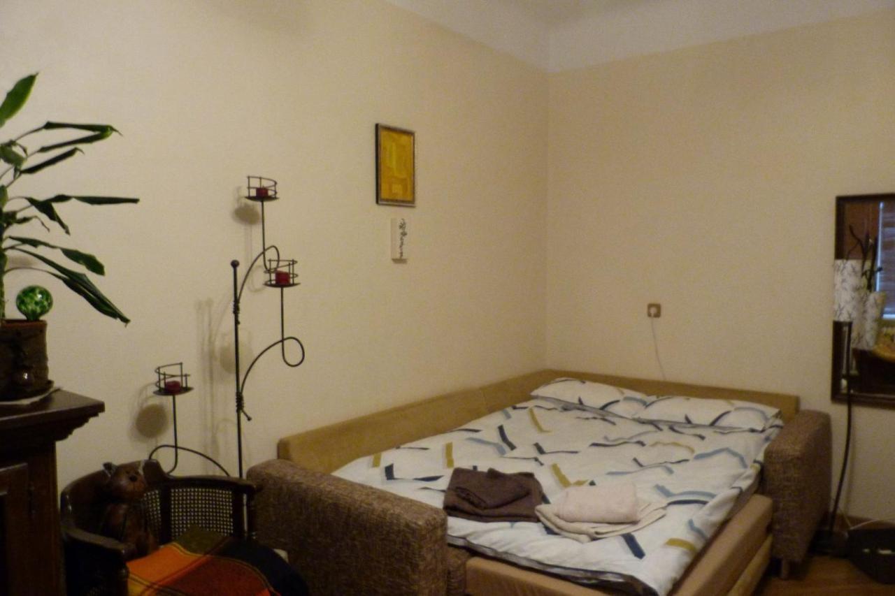 Apartment With Character, Old Town Riga Esterno foto