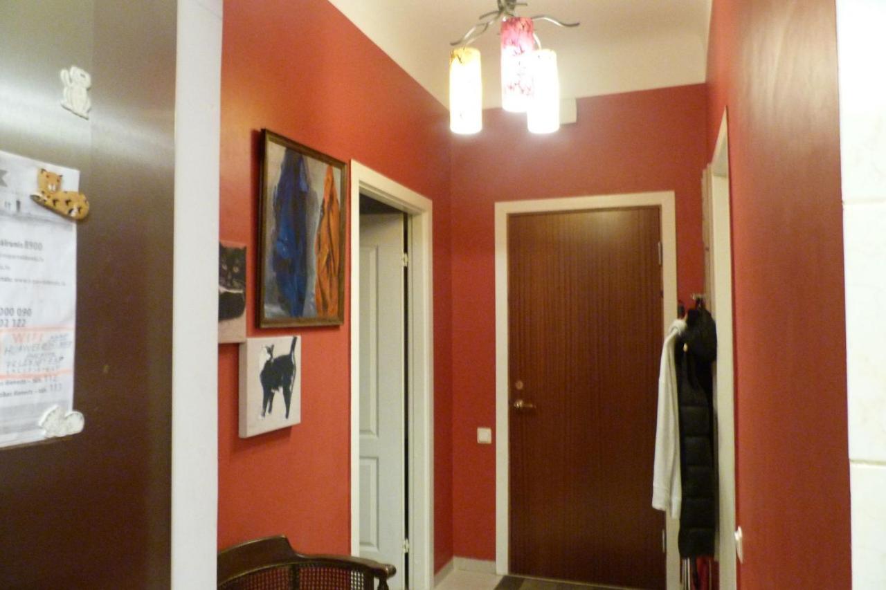 Apartment With Character, Old Town Riga Esterno foto
